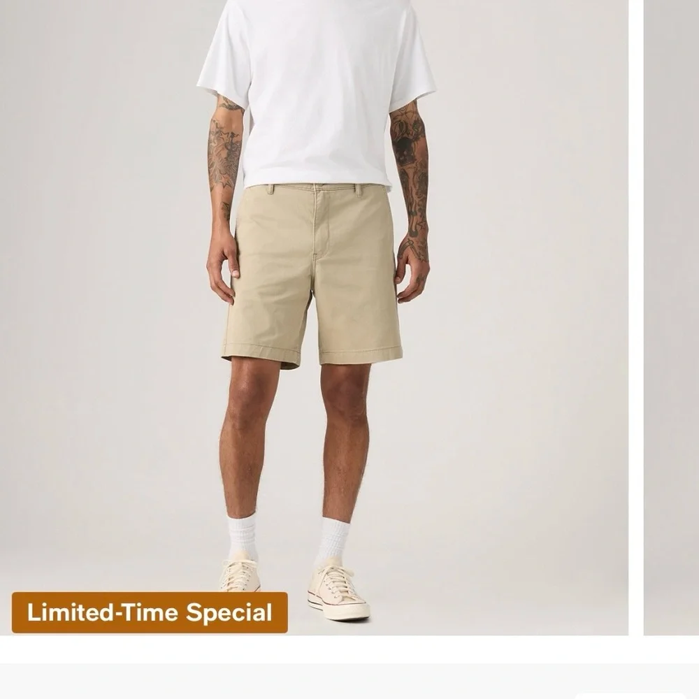 Men’s relaxed fit 8” chino shorts (khaki)